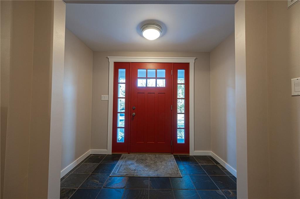 109 White Gate Road Pittsburgh, PA 15238 - Photo 2 of 49 Gallery Image 2