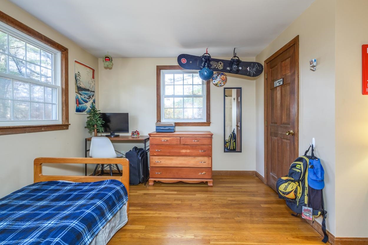 9 Northfield Road Amherst, NH 03031 - Photo 37 of 50