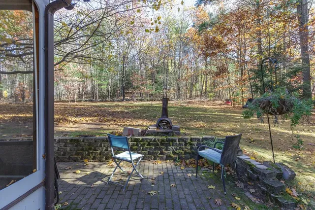 $599,900 | 9 Northfield Road, Amherst, NH 03031