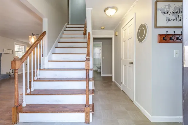 $599,900 | 9 Northfield Road, Amherst, NH 03031