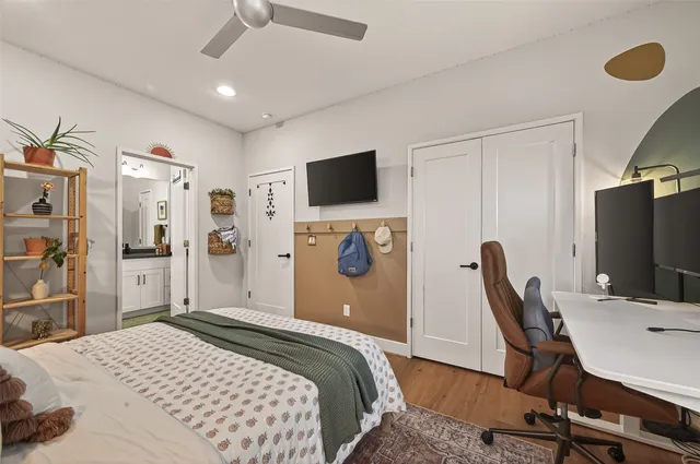 $3,900 | 1113 West 15th 1/2 Street, Unit A, Houston, TX 77008