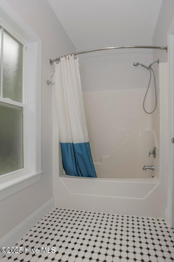 107 Ridge Road Hampstead, NC 28443 - Photo 15 of 23 20250915134322374993000000-o
