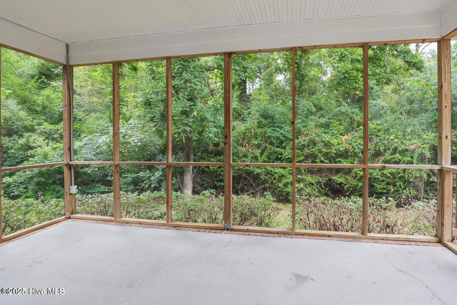 107 Ridge Road Hampstead, NC 28443 - Photo 21 of 23 20250915134241456986000000-o
