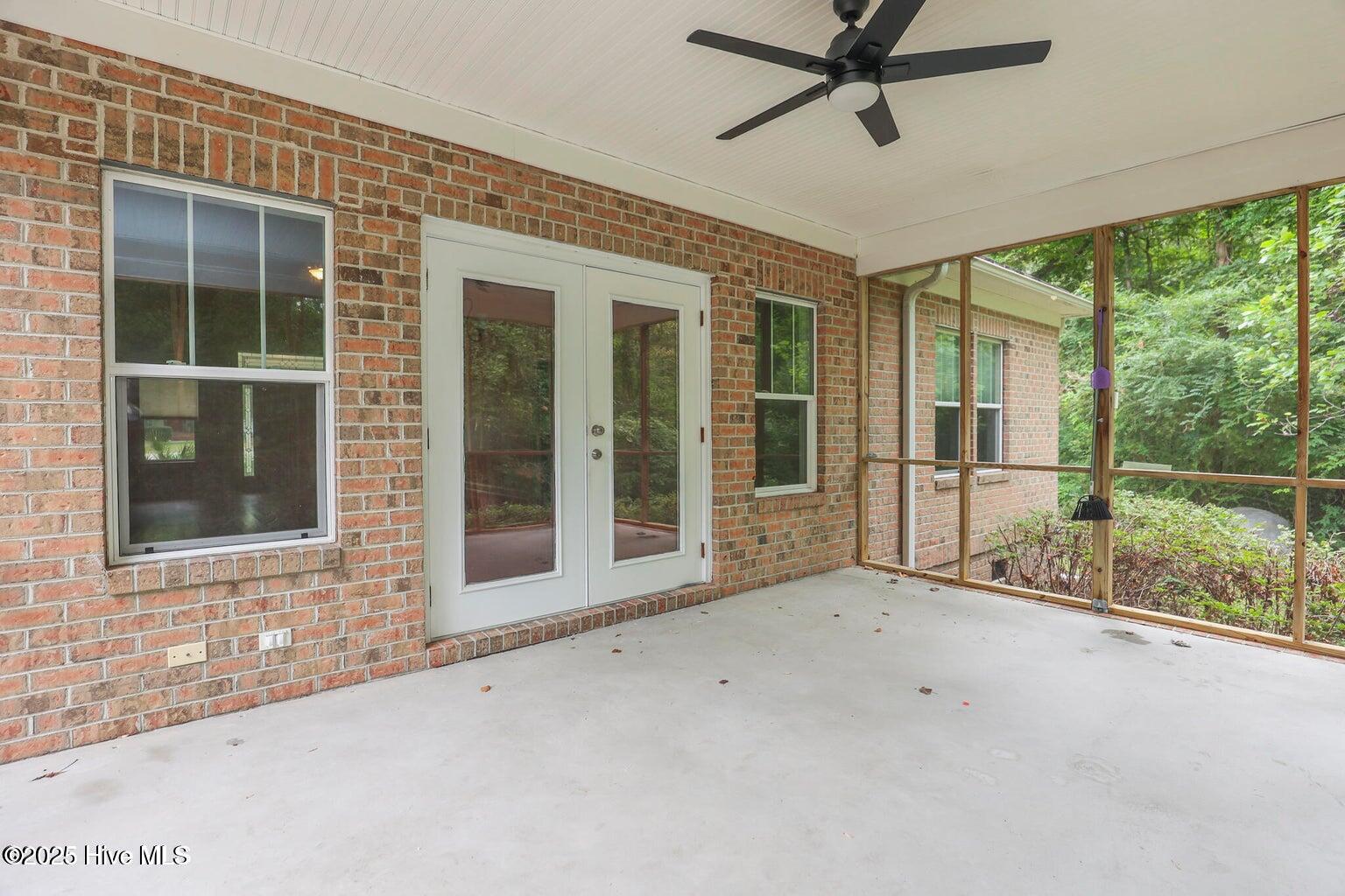 107 Ridge Road Hampstead, NC 28443 - Photo 22 of 23 20250915134246256331000000-o