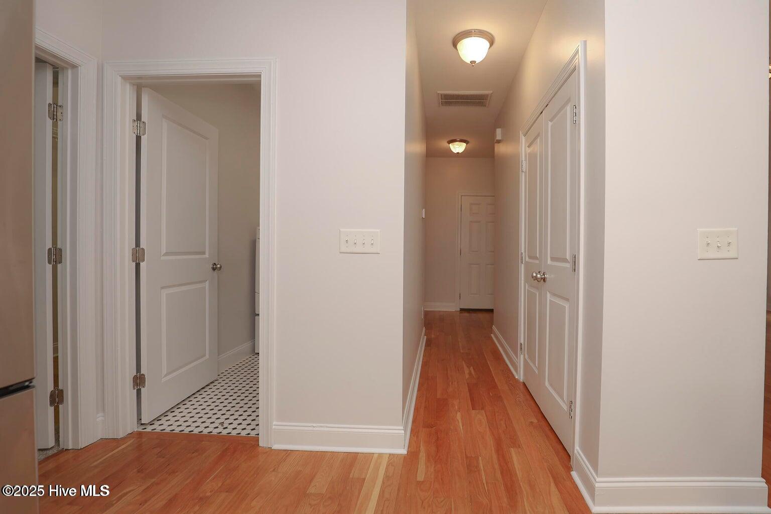 107 Ridge Road Hampstead, NC 28443 - Photo 6 of 23 20250915134328073330000000-o