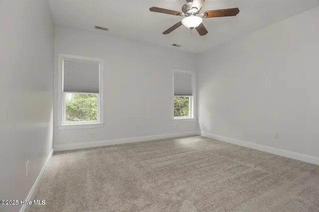 $2,100 | 107 Ridge Road, Hampstead, NC 28443