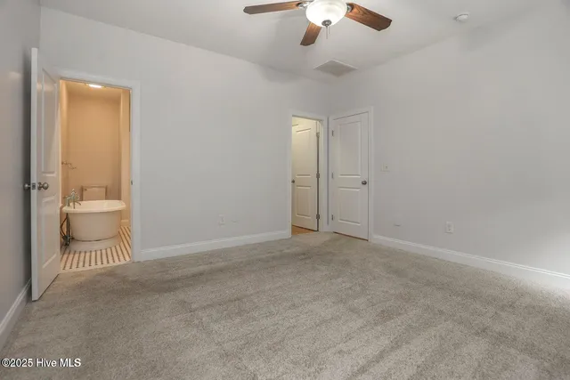 $2,100 | 107 Ridge Road, Hampstead, NC 28443