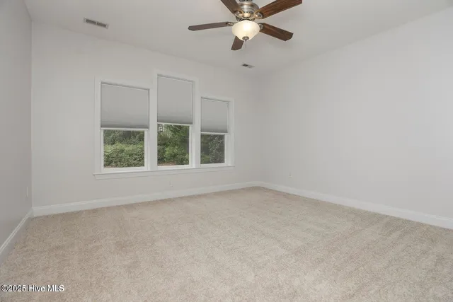 $2,100 | 107 Ridge Road, Hampstead, NC 28443