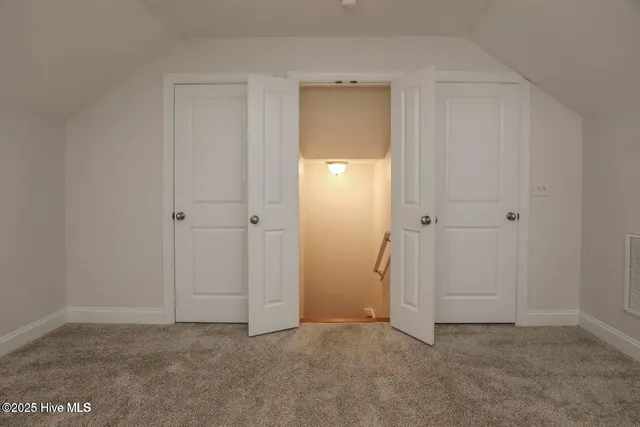 $2,100 | 107 Ridge Road, Hampstead, NC 28443