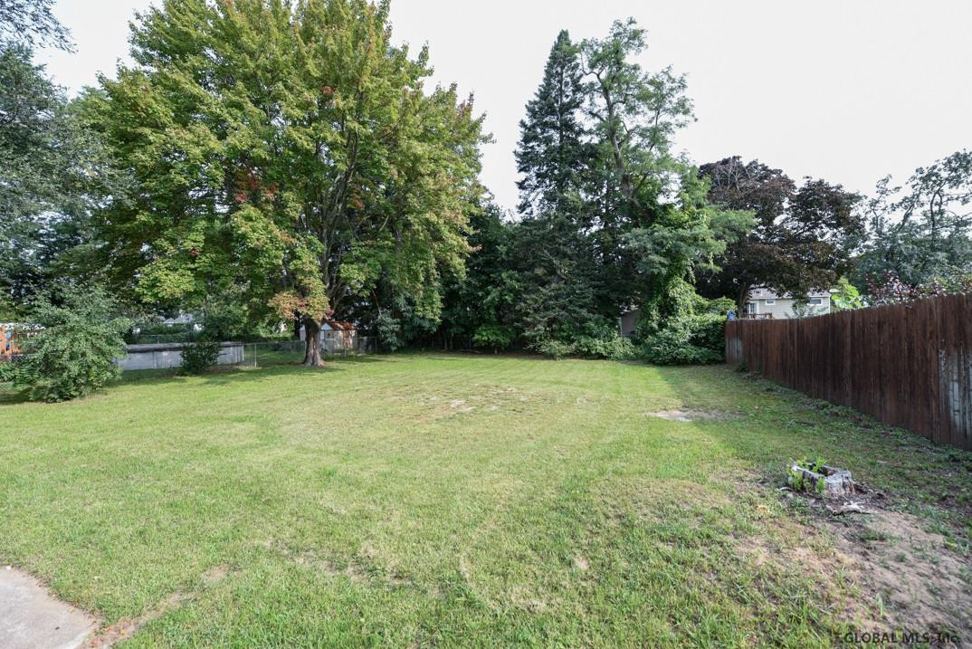 2052 Caldicott Road Rotterdam, NY 12303 - Photo 23 of 26 Photo 23