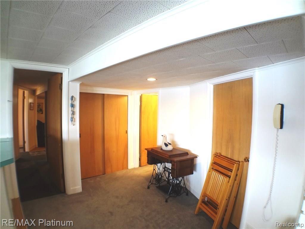 10361 Marshall Road South Lyon, MI 48178 - Photo 30 of 53 DSC00789.JPG