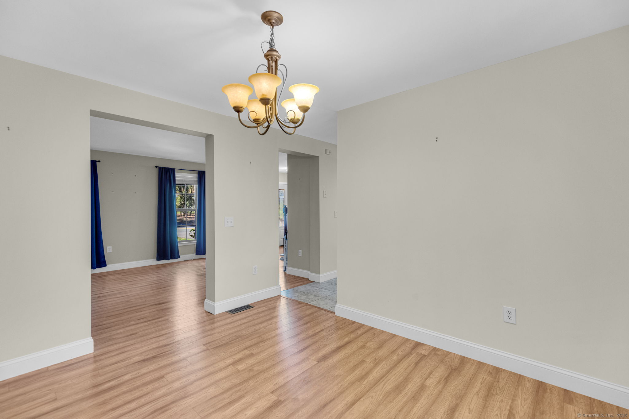 943 Mt Vernon Road Southington, CT 06489 - Photo 18 of 39