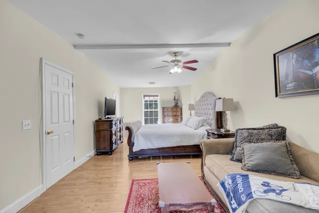 $475,000 | 943 Mt Vernon Road, Southington, CT 06489