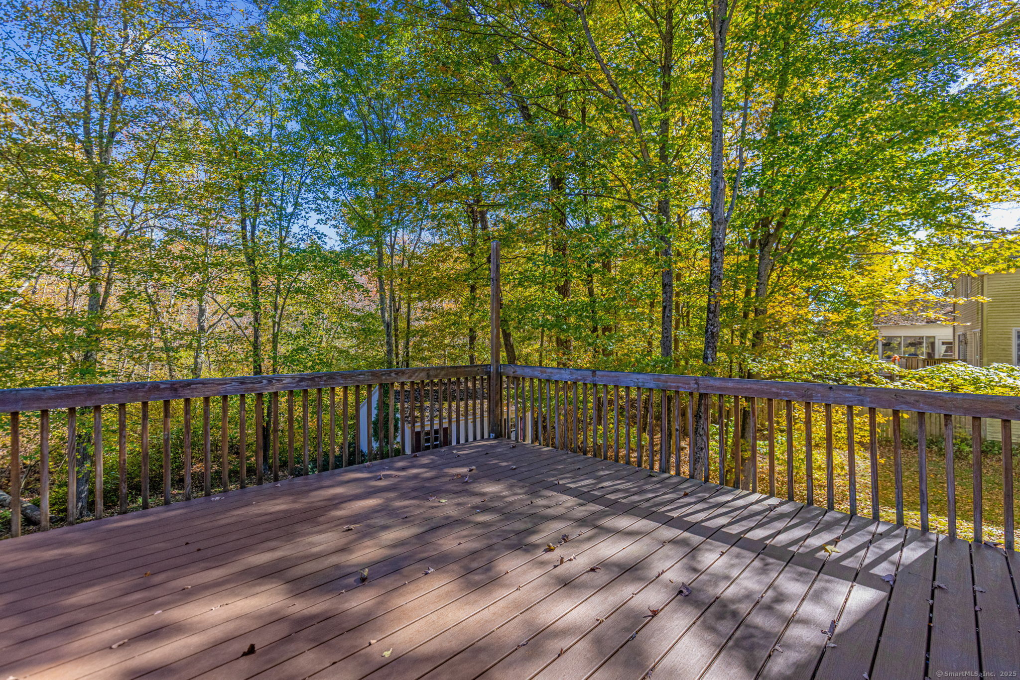 943 Mt Vernon Road Southington, CT 06489 - Photo 3 of 39