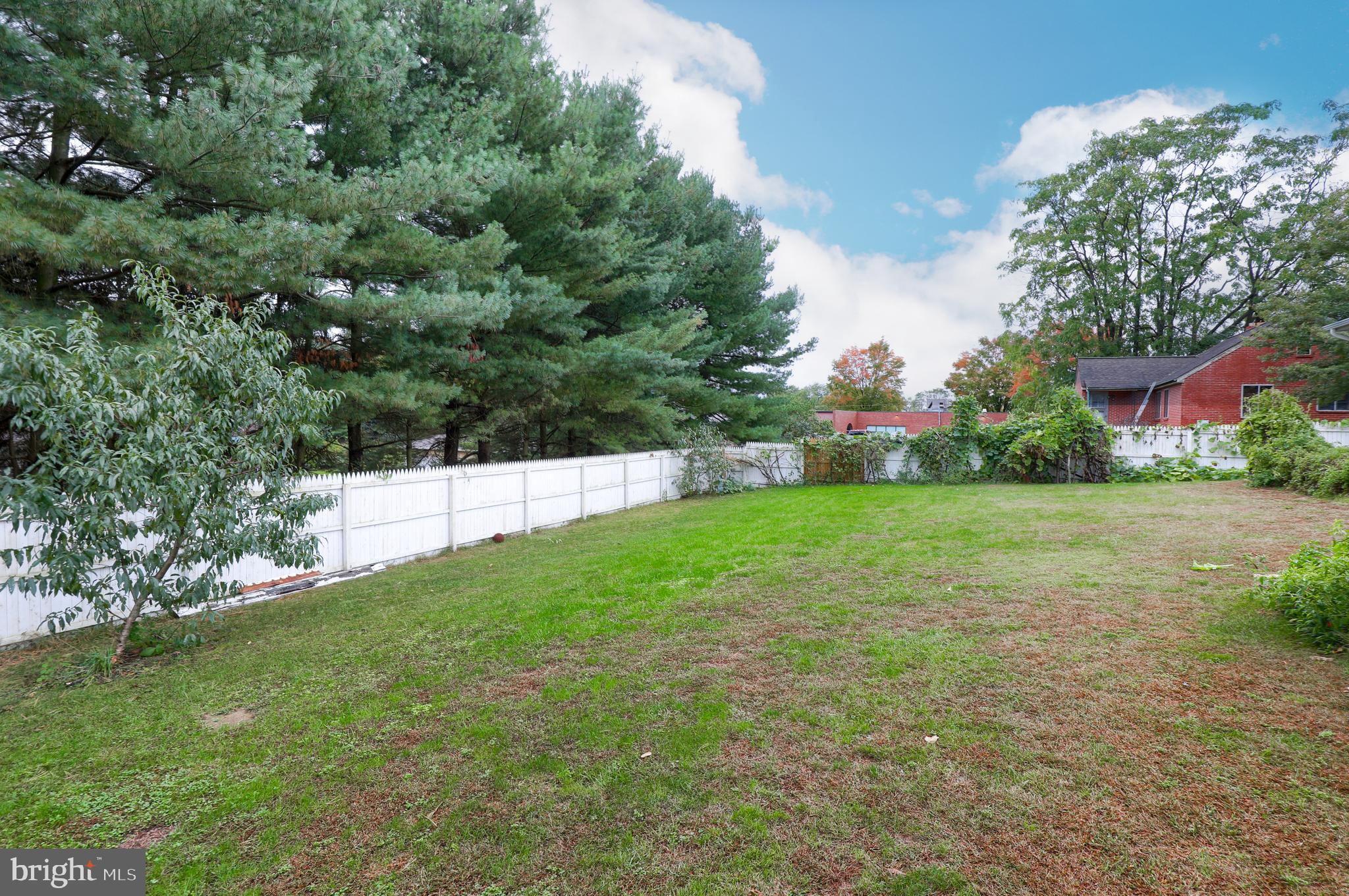 4783 Tipton Road Harrisburg, PA 17111 - Photo 5 of 26 Gallery Image 5