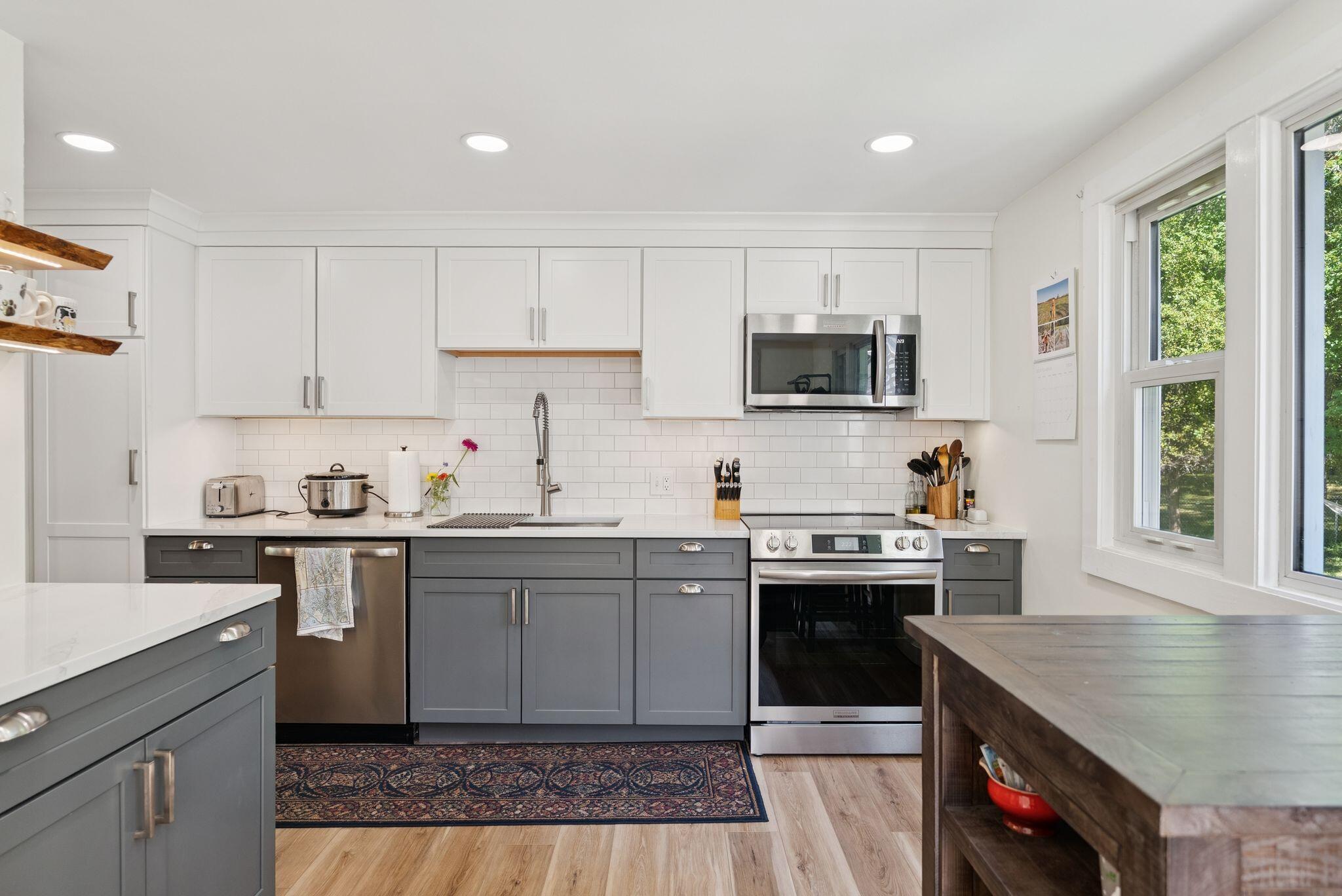 91 Coach Road South Portland, ME 04106 - Photo 13 of 20 18_DSC02113