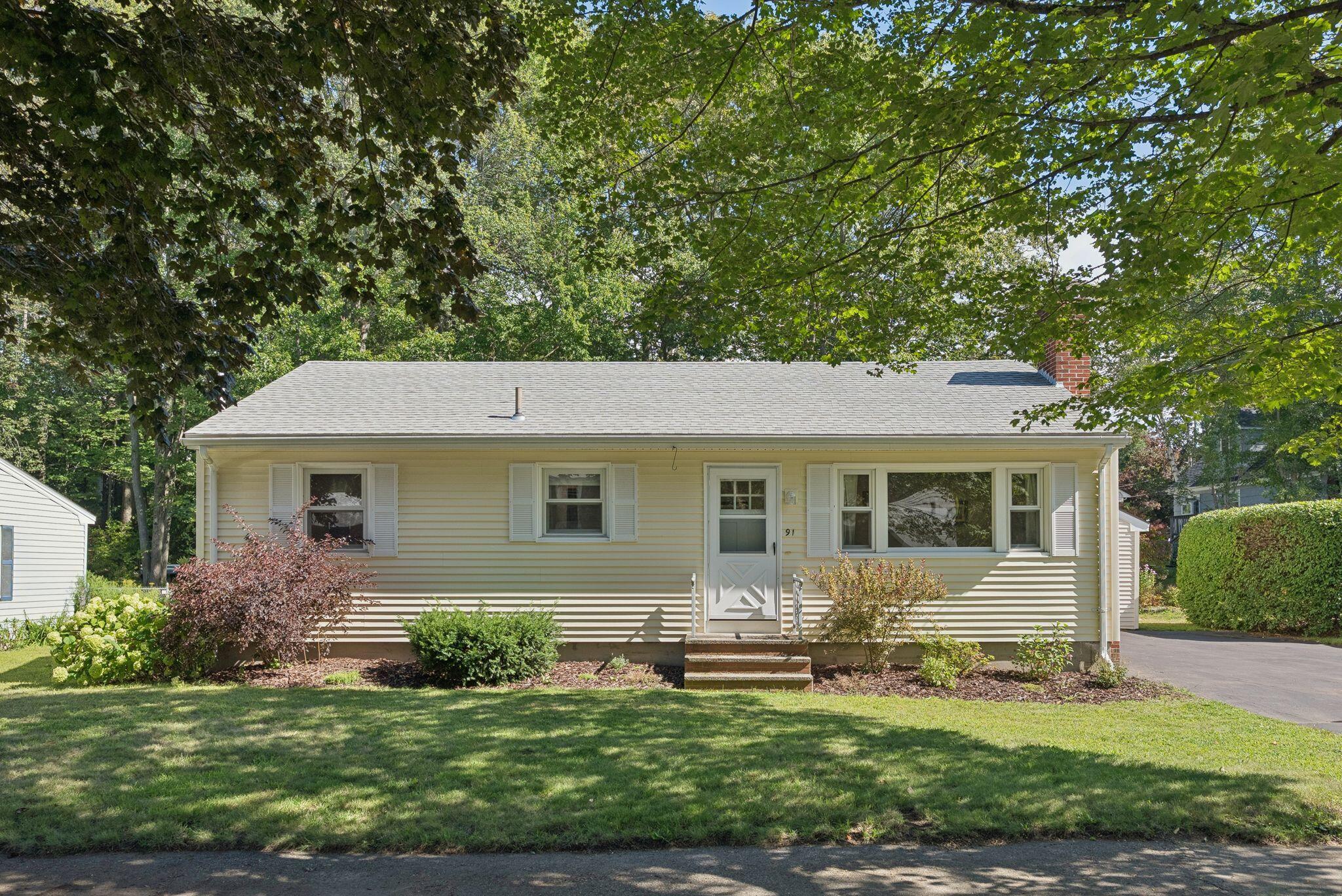 91 Coach Road South Portland, ME 04106 - Photo 2 of 20 2_DSC02168