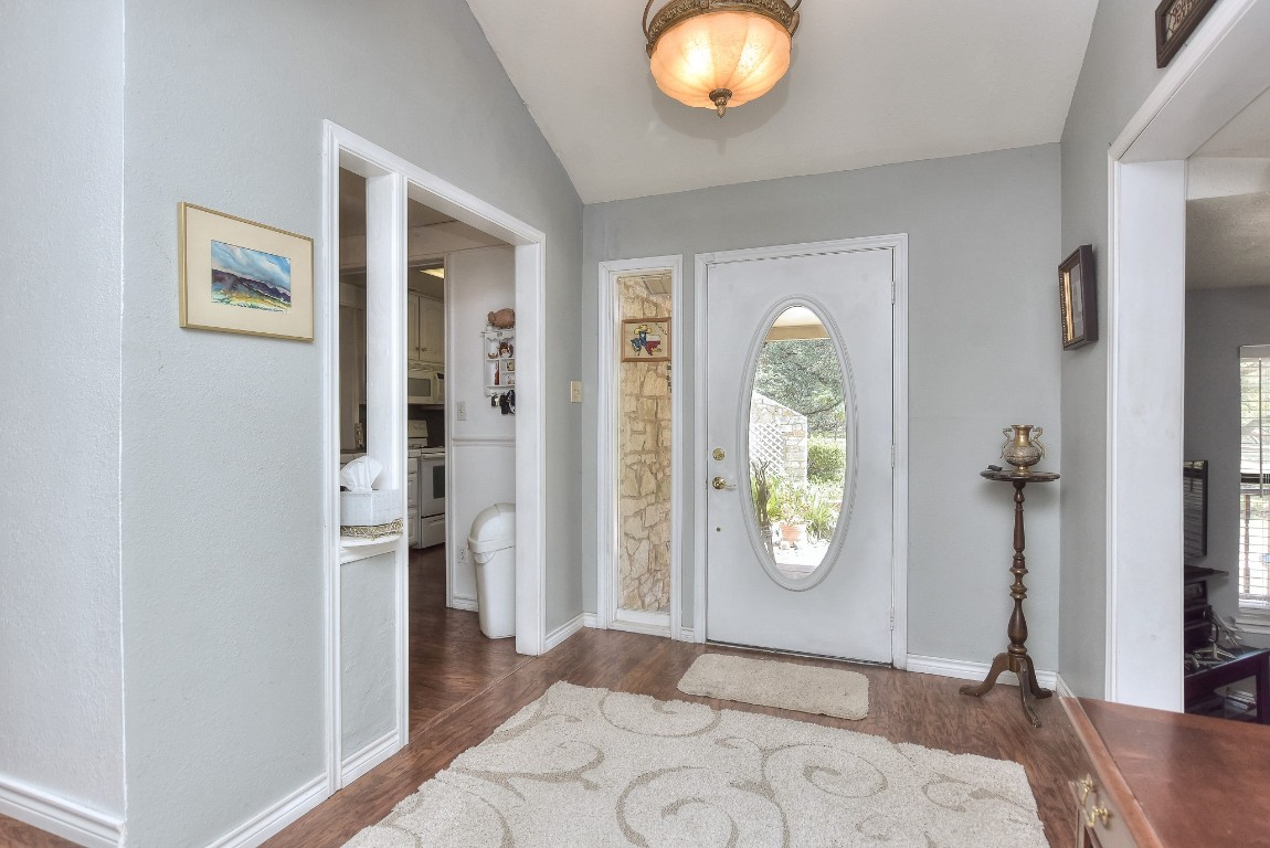 6724 Outer Avenue Leander, TX 78641 - Photo 5 of 40 a view of an empty room and window