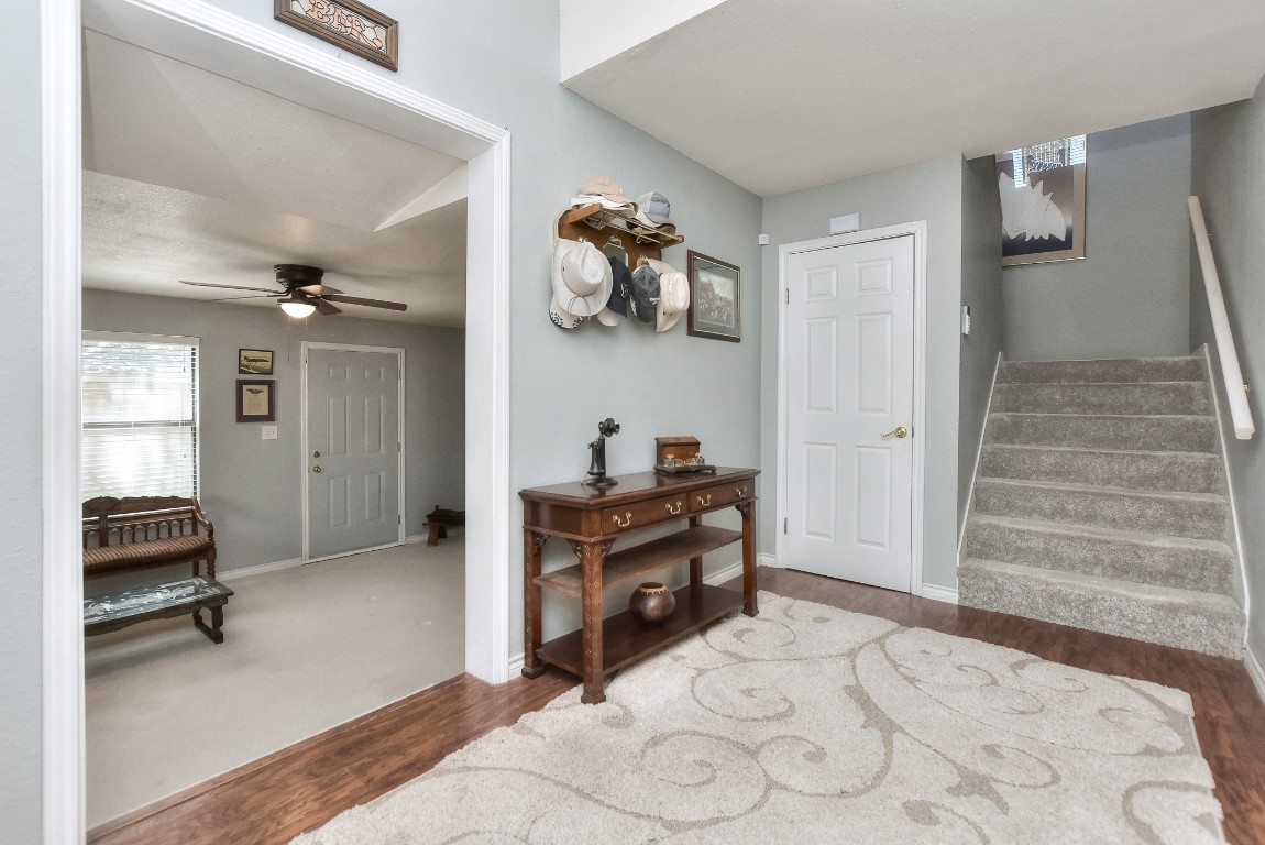 6724 Outer Avenue Leander, TX 78641 - Photo 6 of 40 a bedroom with a bed and cabinets