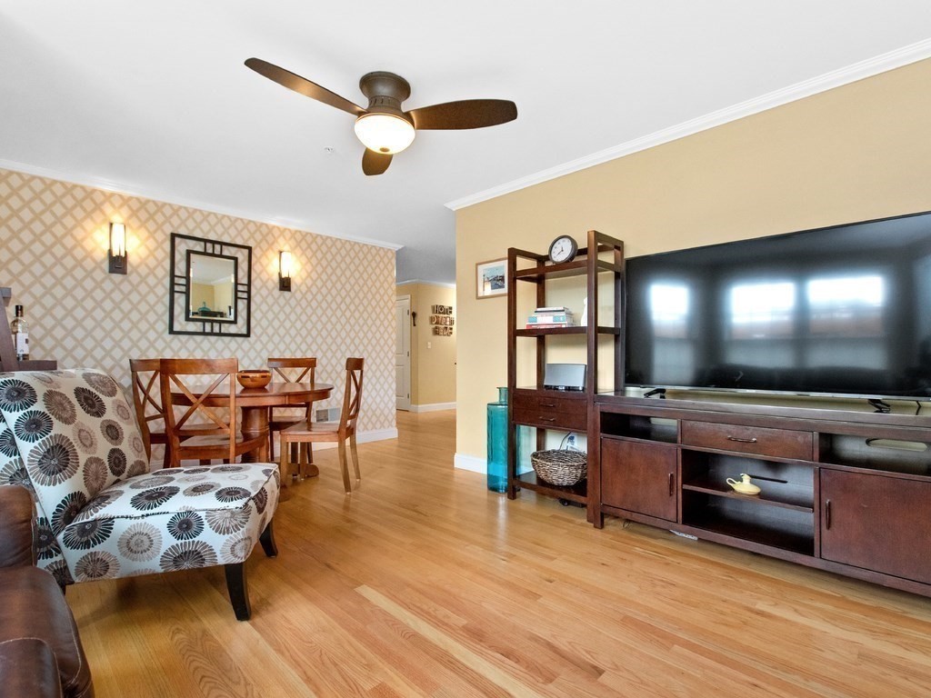 32 Common Street, Unit 2 Waltham, MA 02451 - Photo 17 of 37