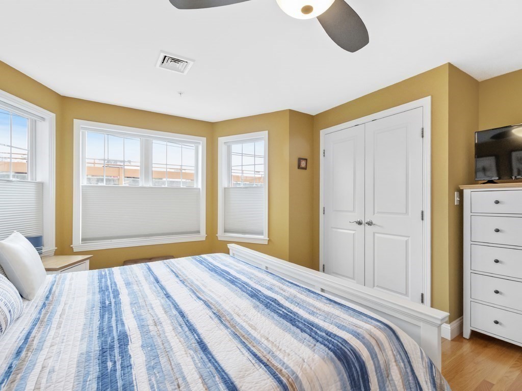 32 Common Street, Unit 2 Waltham, MA 02451 - Photo 25 of 37