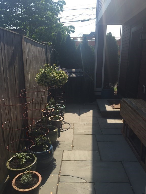 32 Common Street, Unit 2 Waltham, MA 02451 - Photo 31 of 37