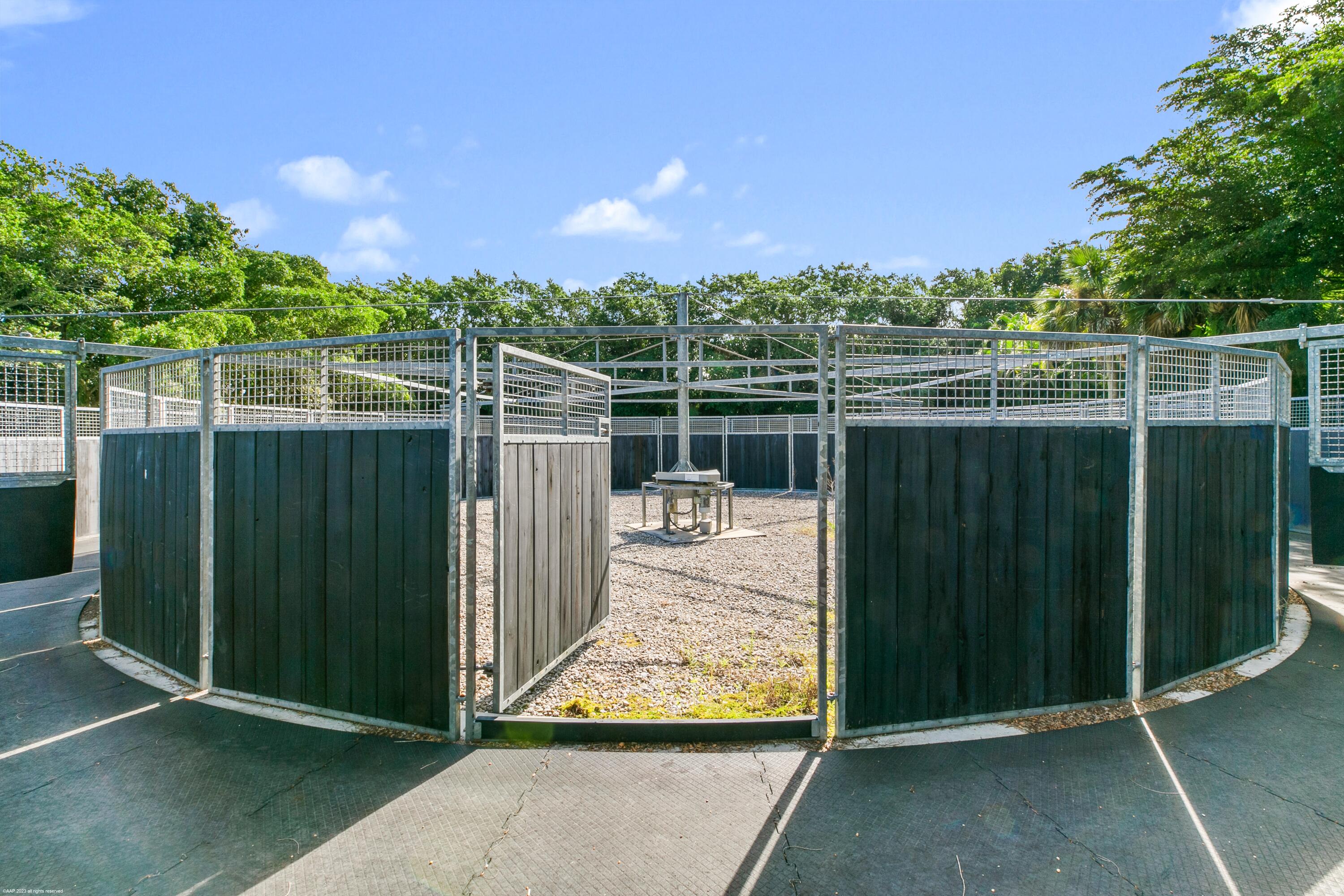 14412 Pierson Road Wellington, FL 33414 - Photo 97 of 125 Round Pen