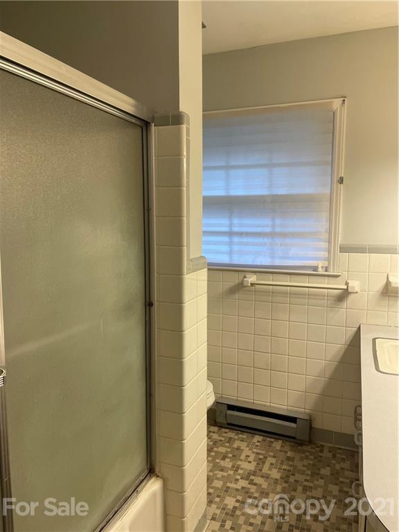 520 Neel Road Salisbury, NC 28147 - Photo 10 of 14 a bathroom with a shower