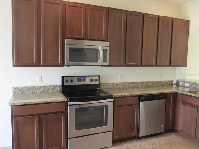 $2,195 | 1123 Honey Blossom Drive, Orlando, FL 32824