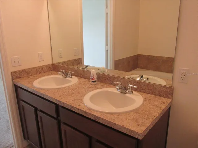 $2,195 | 1123 Honey Blossom Drive, Orlando, FL 32824