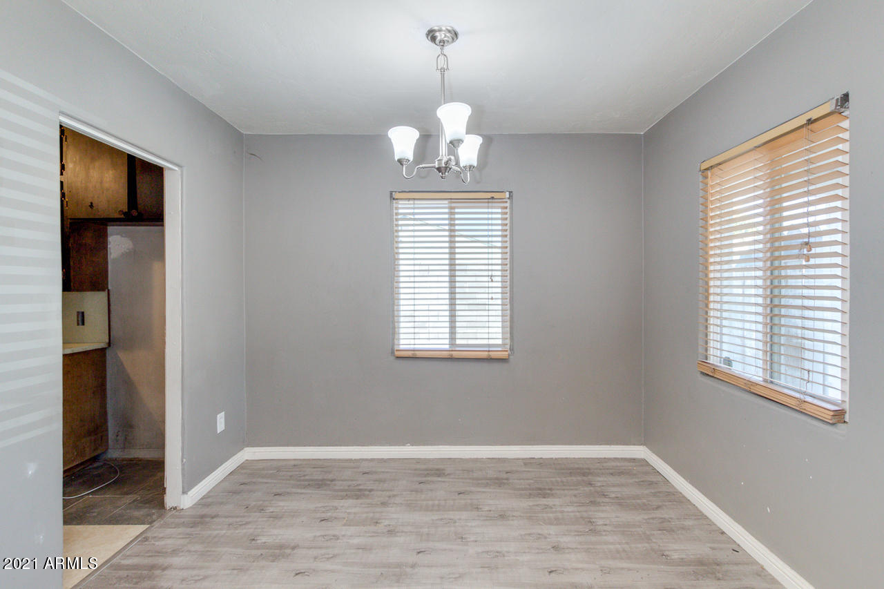 4019 West Almeria Road Phoenix, AZ 85009 - Photo 16 of 38 11-Almeria