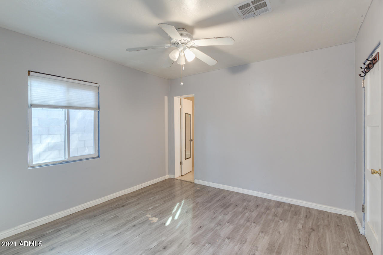 4019 West Almeria Road Phoenix, AZ 85009 - Photo 20 of 38 19-Almeria