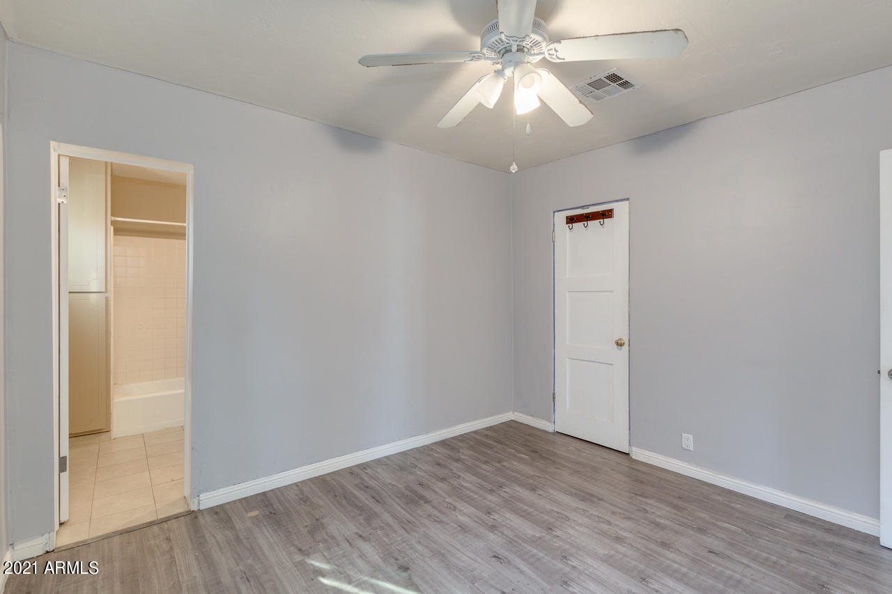 4019 West Almeria Road Phoenix, AZ 85009 - Photo 21 of 38 20-Almeria