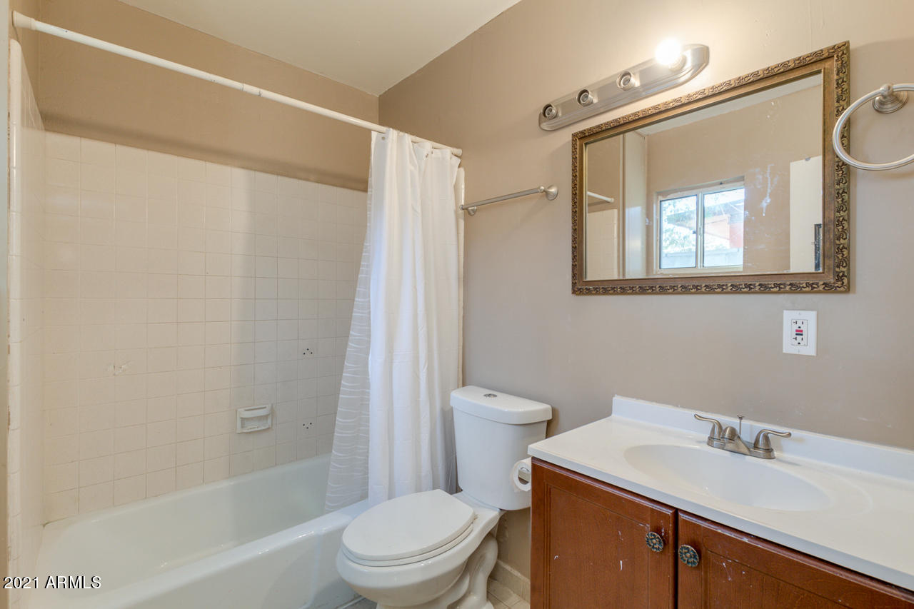 4019 West Almeria Road Phoenix, AZ 85009 - Photo 24 of 38 23-Almeria