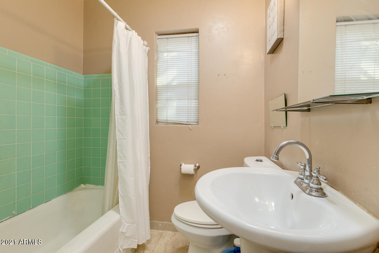 4019 West Almeria Road Phoenix, AZ 85009 - Photo 26 of 38 25-Almeria