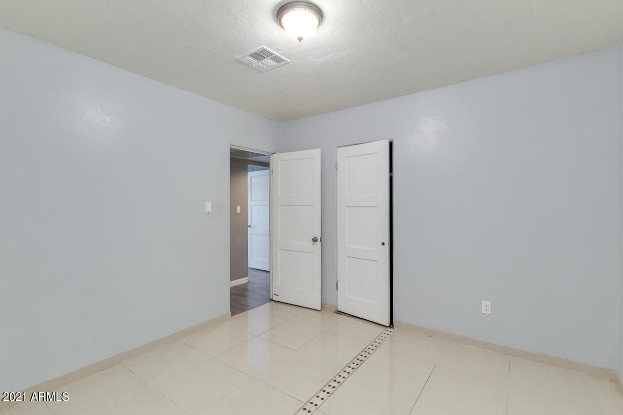 4019 West Almeria Road Phoenix, AZ 85009 - Photo 27 of 38 26-Almeria