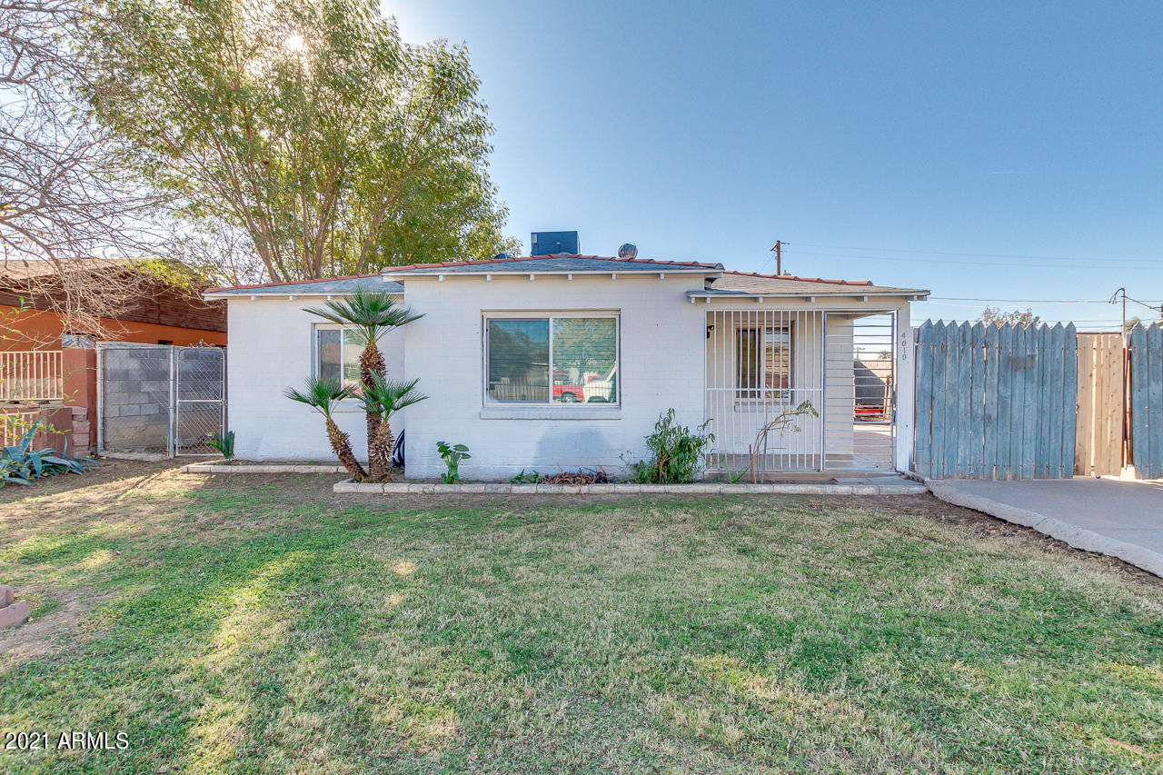 4019 West Almeria Road Phoenix, AZ 85009 - Photo 3 of 38 02-Almeria