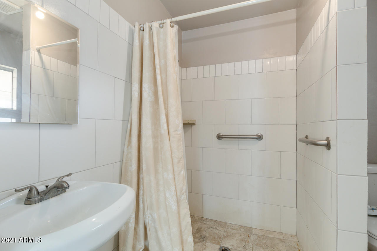 4019 West Almeria Road Phoenix, AZ 85009 - Photo 38 of 38 37-Almeria