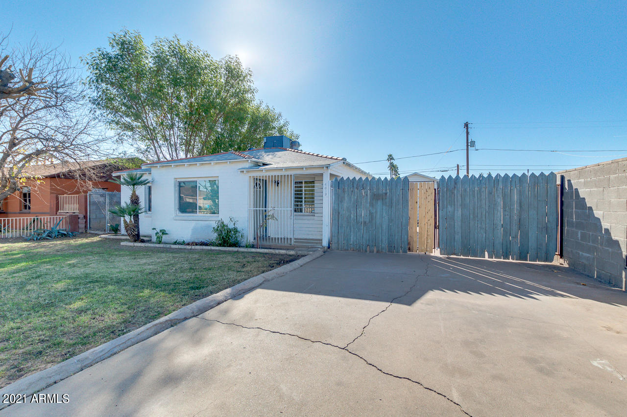 4019 West Almeria Road Phoenix, AZ 85009 - Photo 6 of 38 06-Almeria