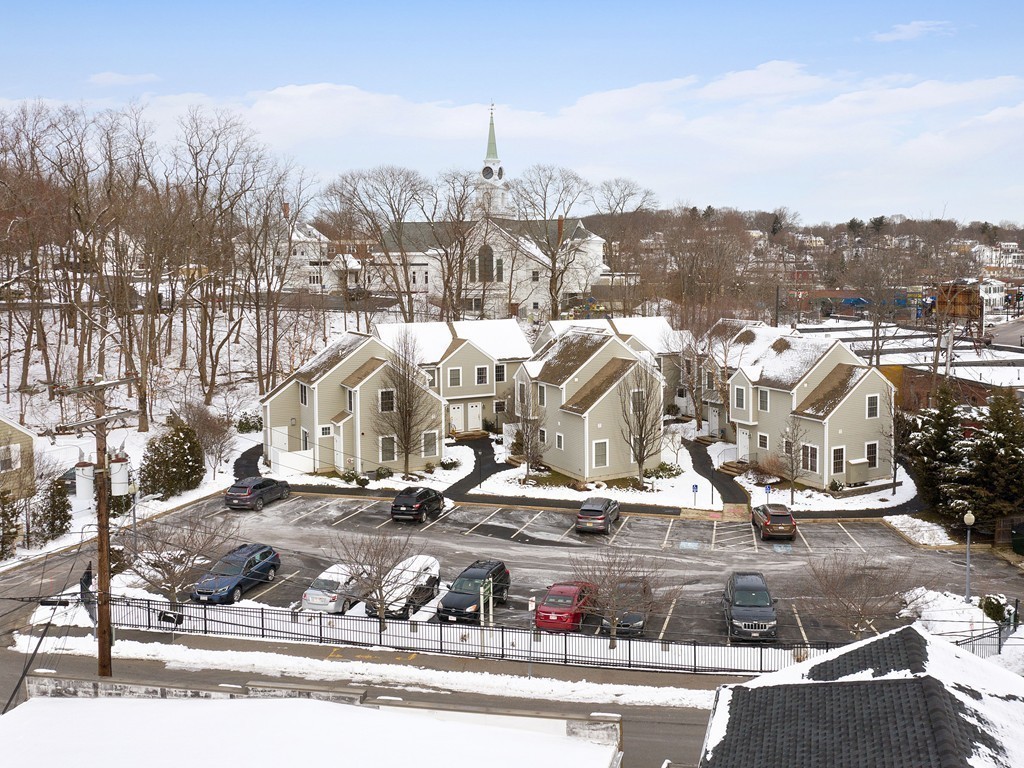 11 Brookside Road, Unit 8 Braintree, MA 02184 - Photo 3 of 26 Gallery Image 3
