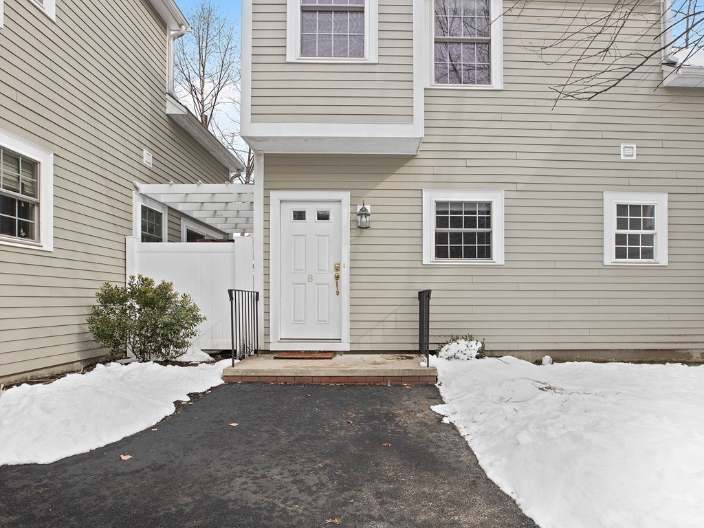 11 Brookside Road, Unit 8 Braintree, MA 02184 - Photo 8 of 26 Gallery Image 8