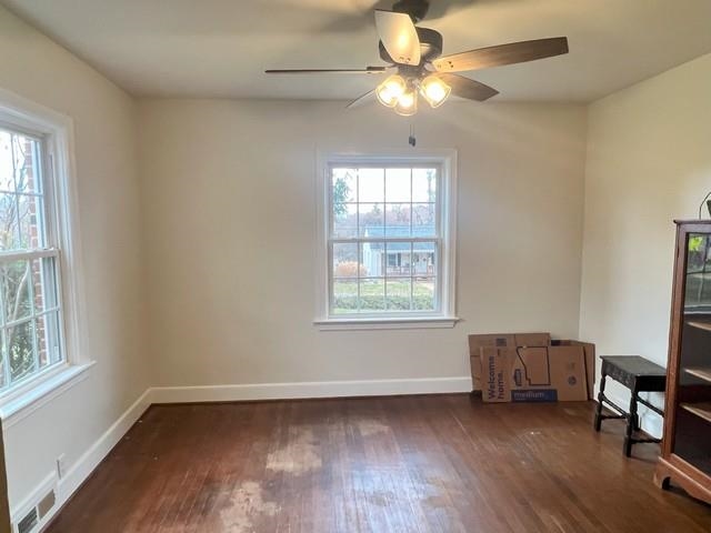 1042 Lyndhurst Road Waynesboro, VA 22980 - Photo 16 of 25 Gallery Image 16