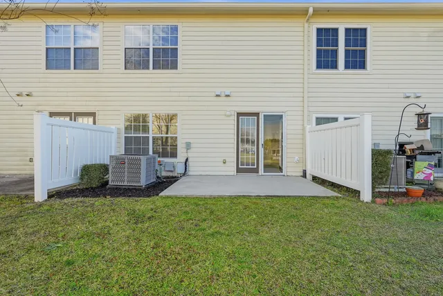 $197,900 | 800 Majestic Drive, Crestview, FL 32536