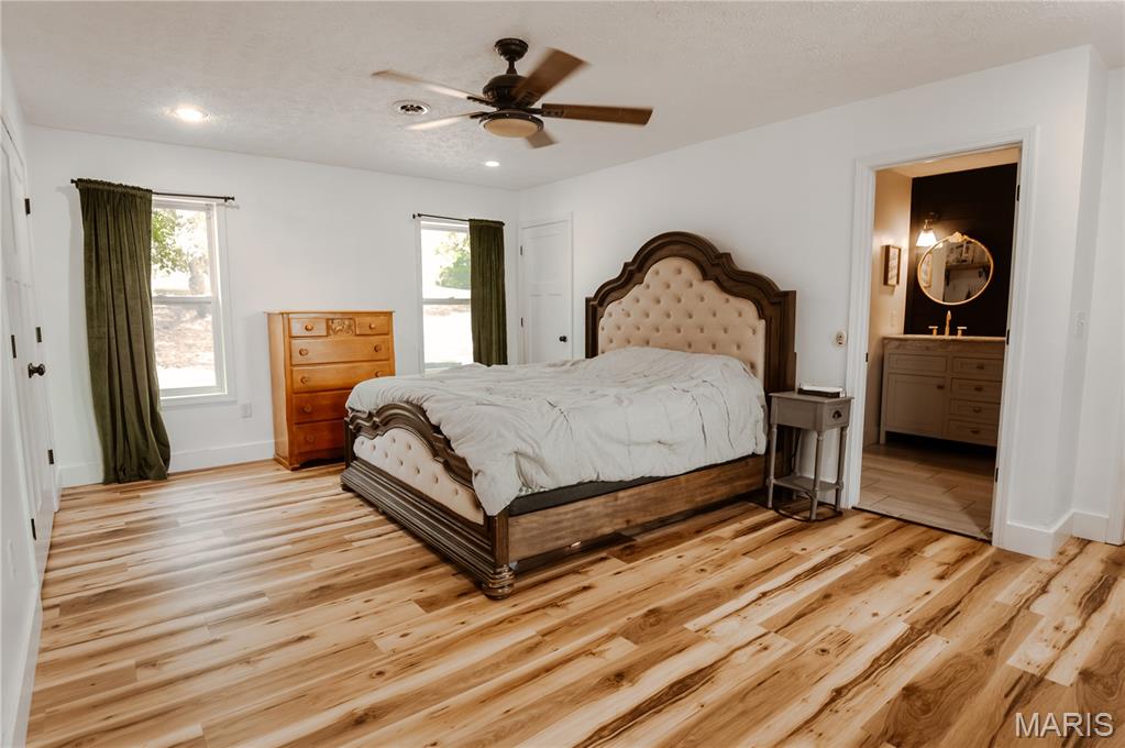 14420 County Road 8050 Rolla, MO 65401 - Photo 23 of 69