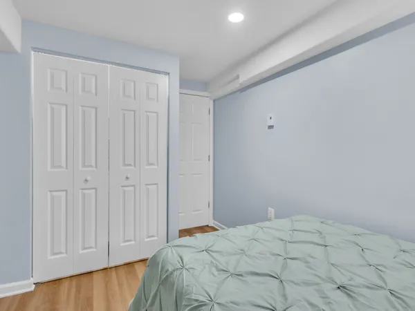 $2,850 | 2112 North Sawyer Avenue, Unit I, Chicago, IL 60647