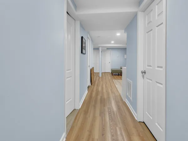 $2,850 | 2112 North Sawyer Avenue, Unit I, Chicago, IL 60647