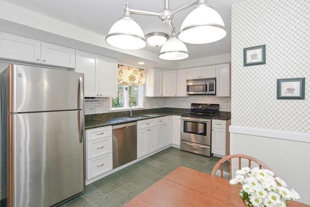 8 Tamarack Road Medfield, MA 02052 - Photo 12 of 34 Gallery Image 12