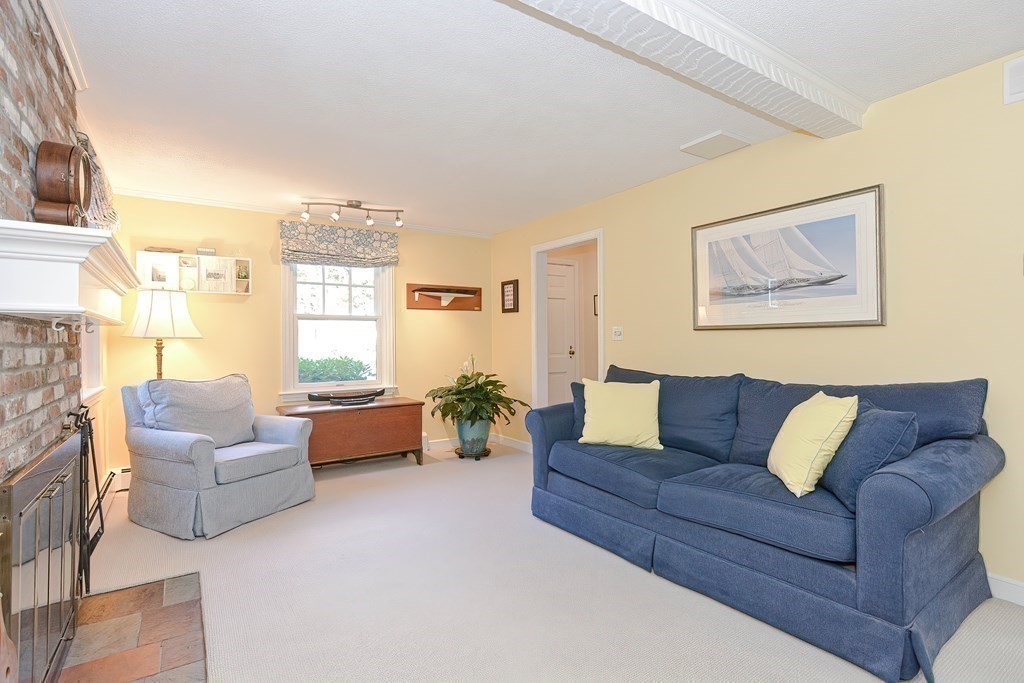 8 Tamarack Road Medfield, MA 02052 - Photo 16 of 34 Gallery Image 16
