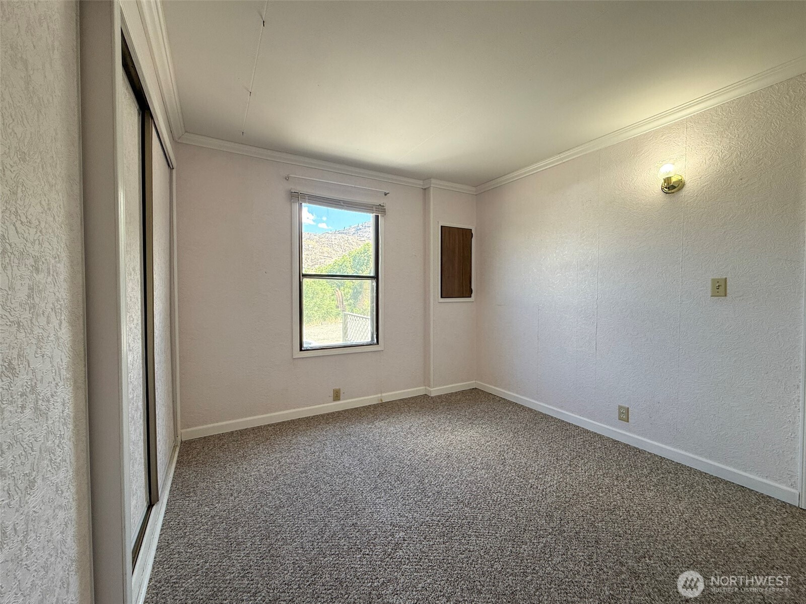 406 Kendall Street Riverside, WA 98849 - Photo 16 of 40