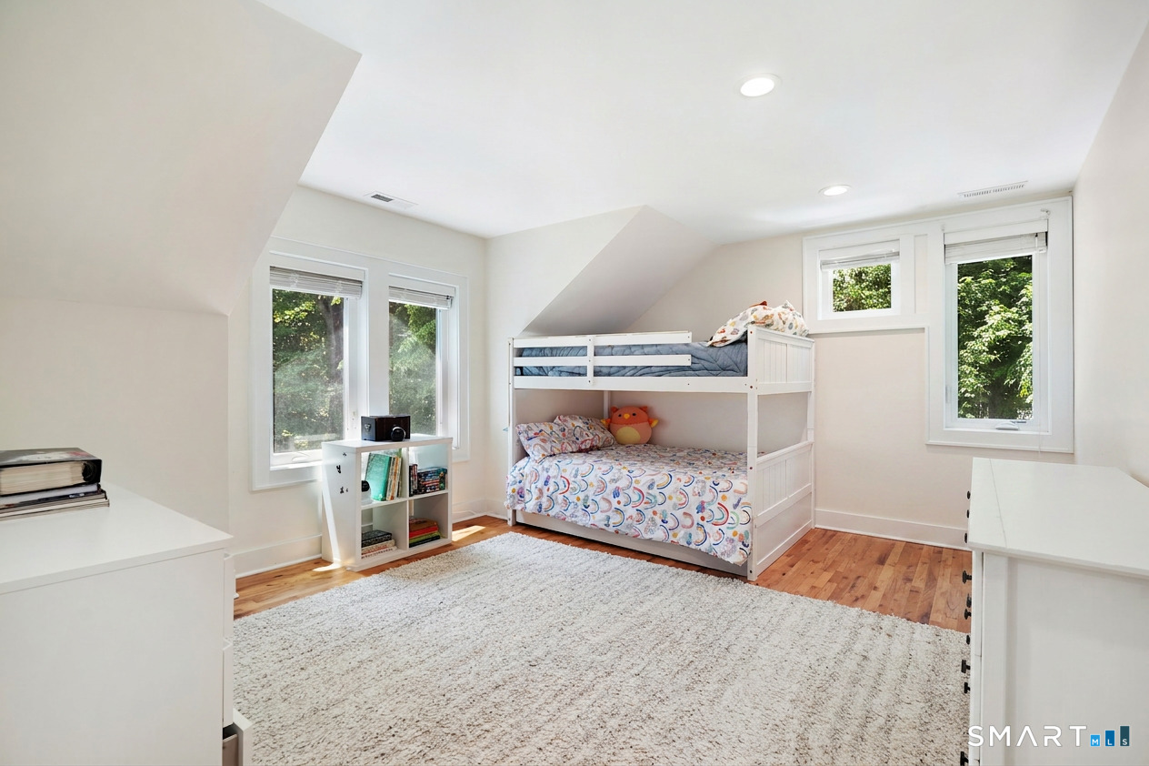 48 Old Mill Road Weston, CT 06883 - Photo 20 of 31